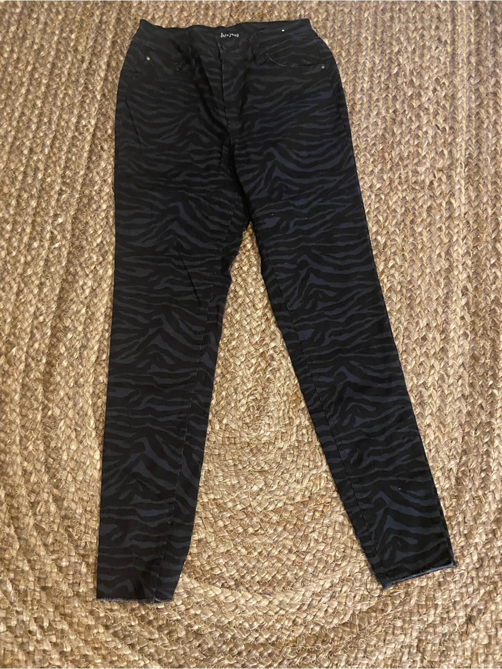 Women’s Black Zebra Print Skinny Pants